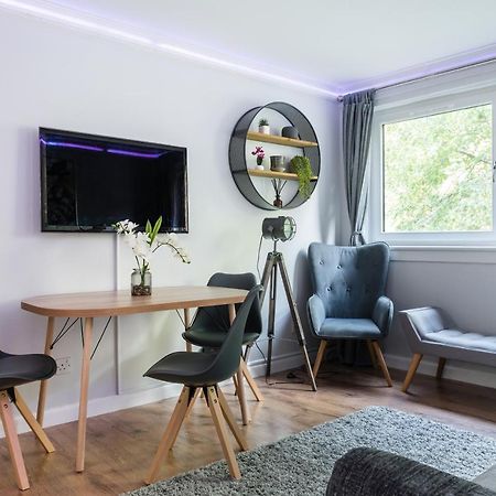 City Centre Stylish Apartment With Free Parking EDI Exterior foto